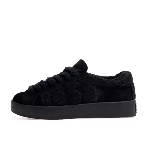 Women's sneakers
