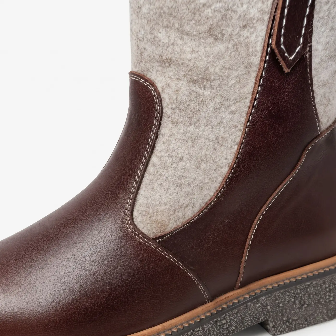 Women's winter boots in felt and leather Cloud-84, brown, photo 6