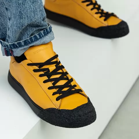 Men's sneakers