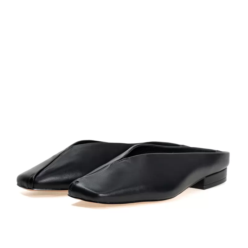Ballet flats.