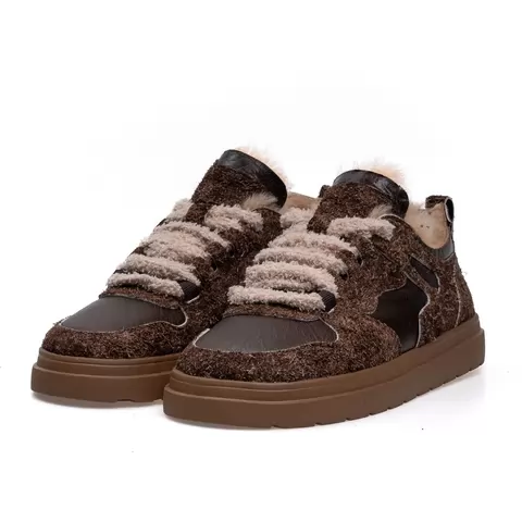 Women's sneakers