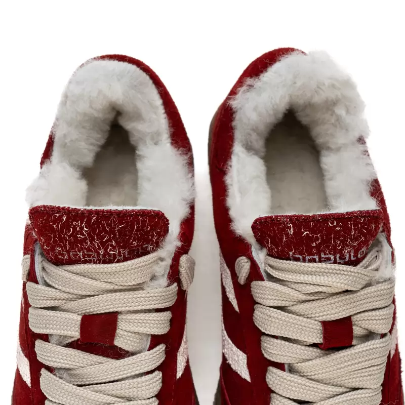 Women's sneakers