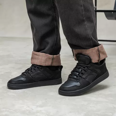 Men's sneakers