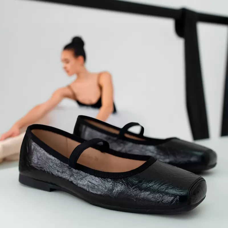 Ballet flats.