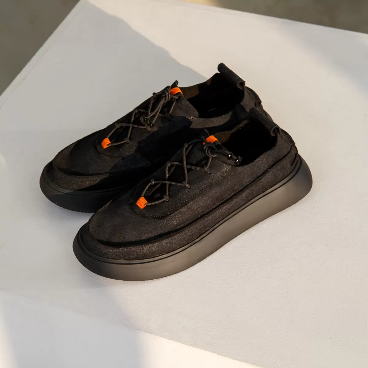 Men's sneakers
