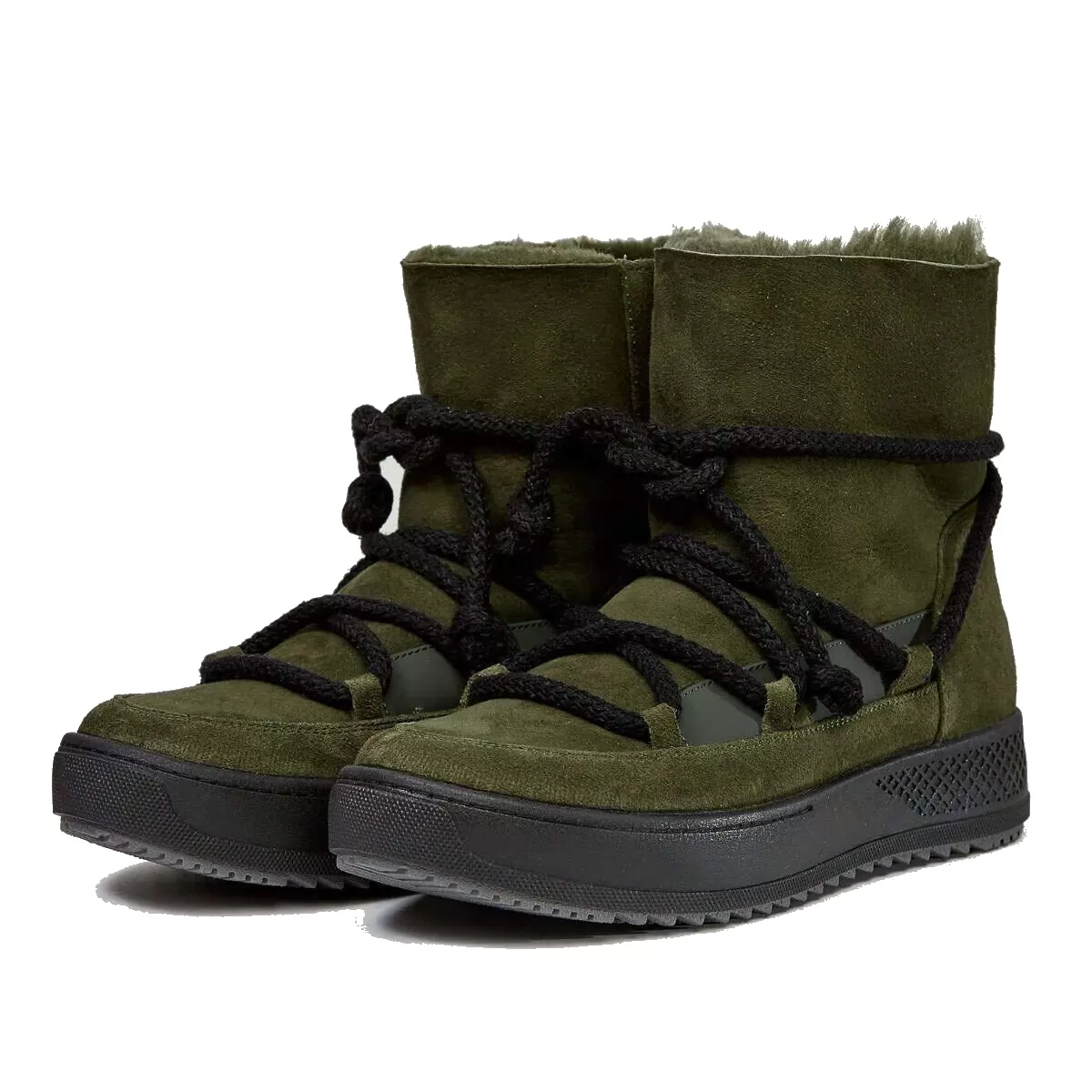 Men's Ugg boots.