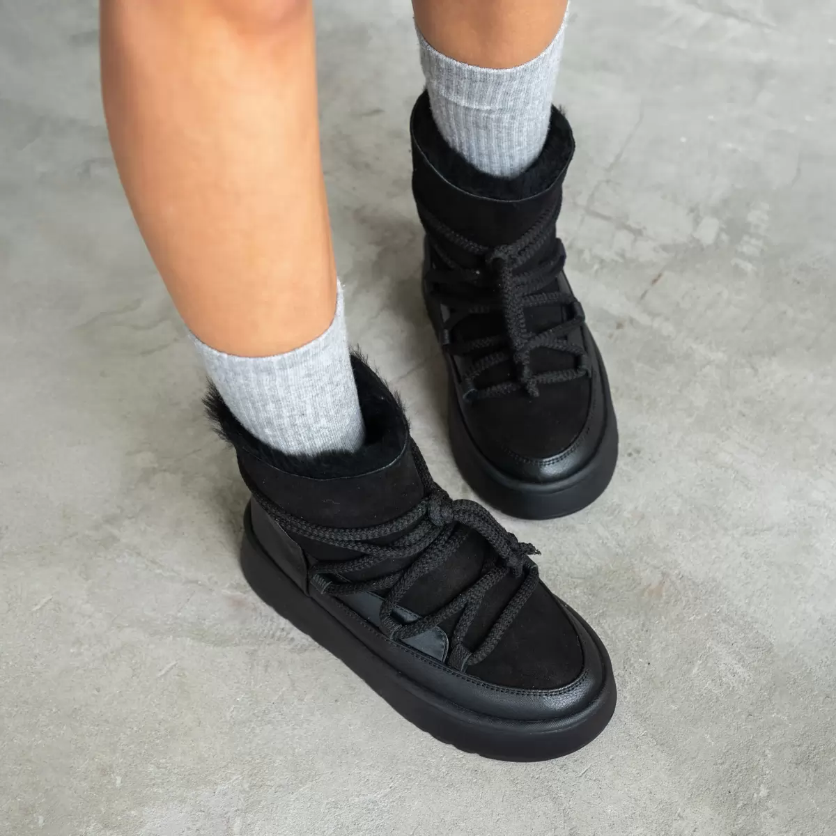Women's Ugg boots.