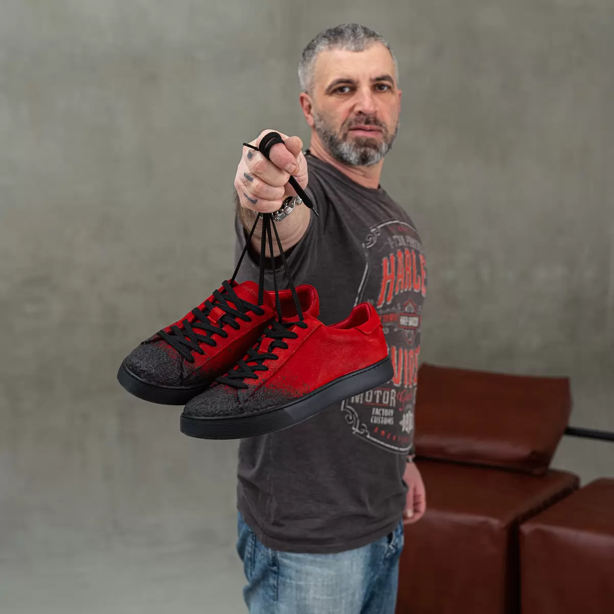 Men's sneakers