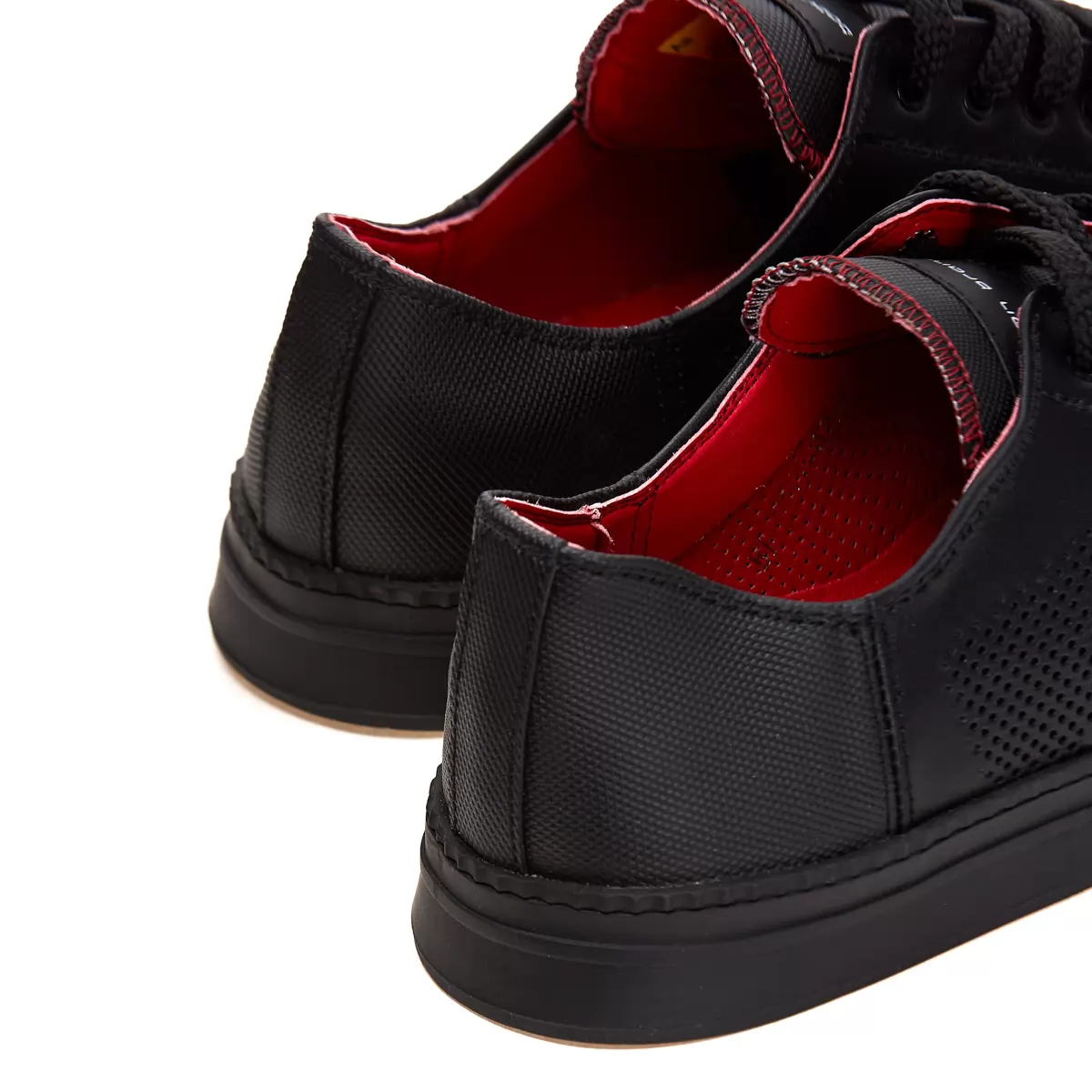 Summer sneakers