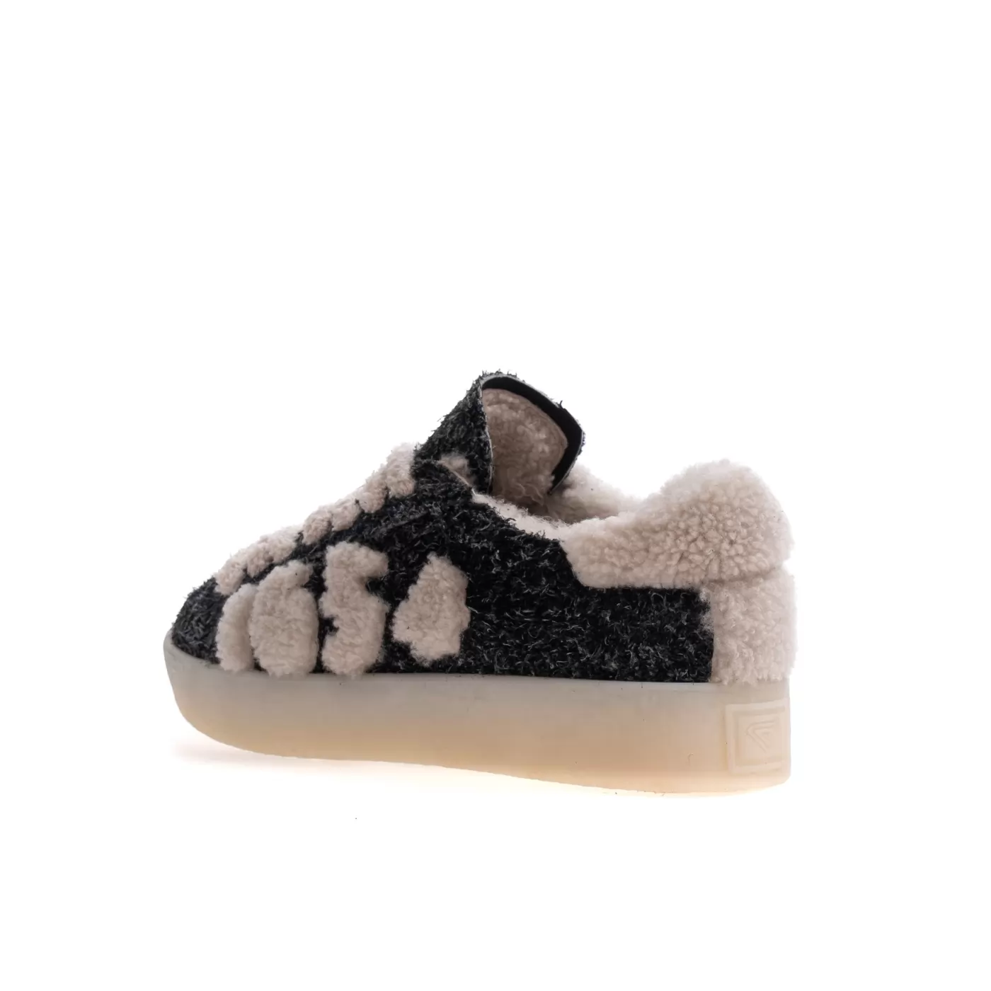 Women's sneakers