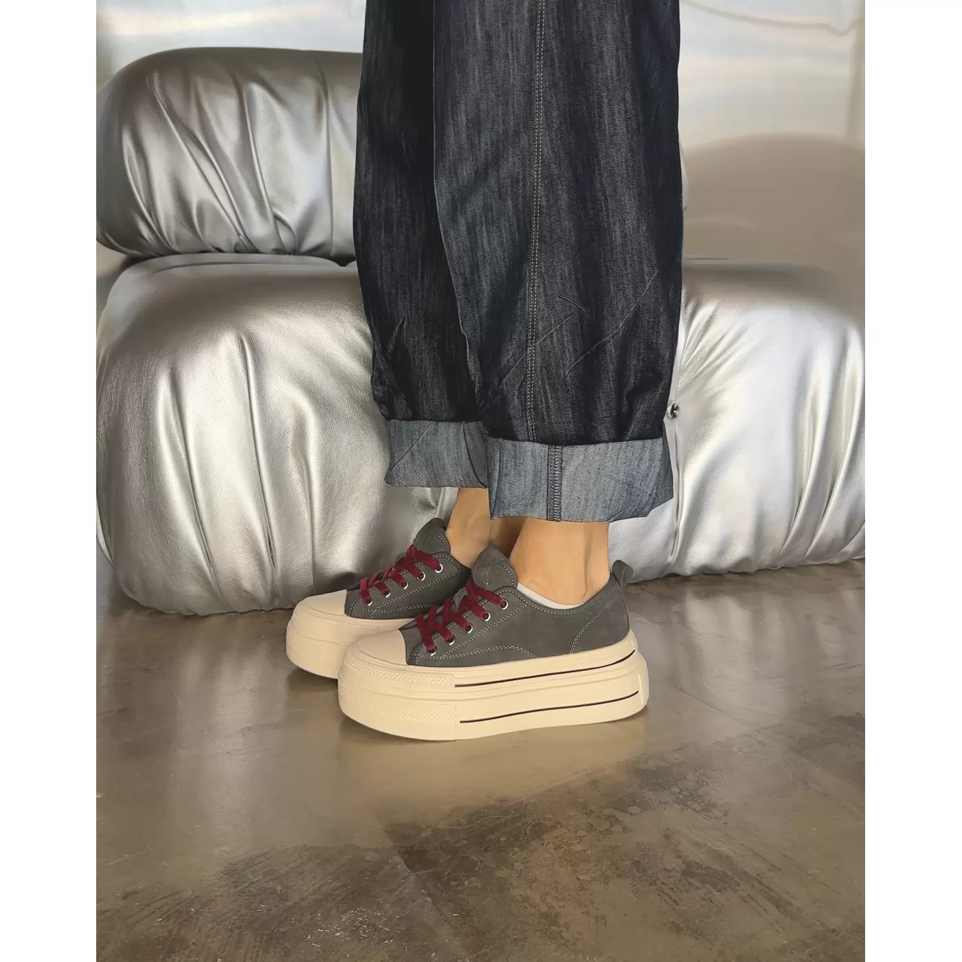 Women's sneakers