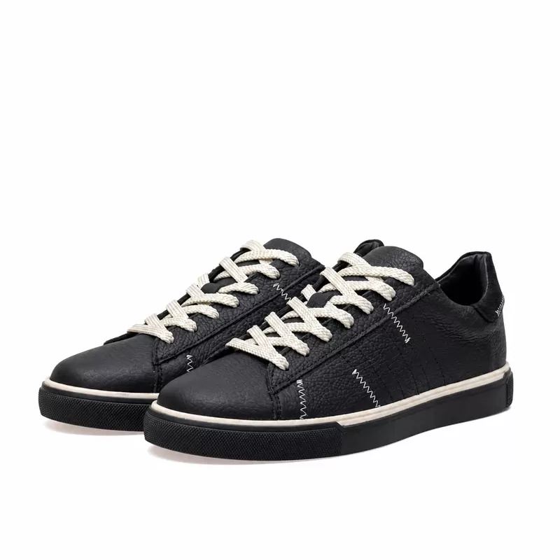 Men's sneakers