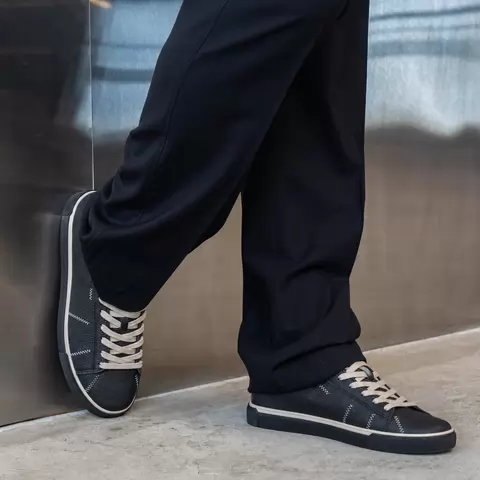 Men's sneakers