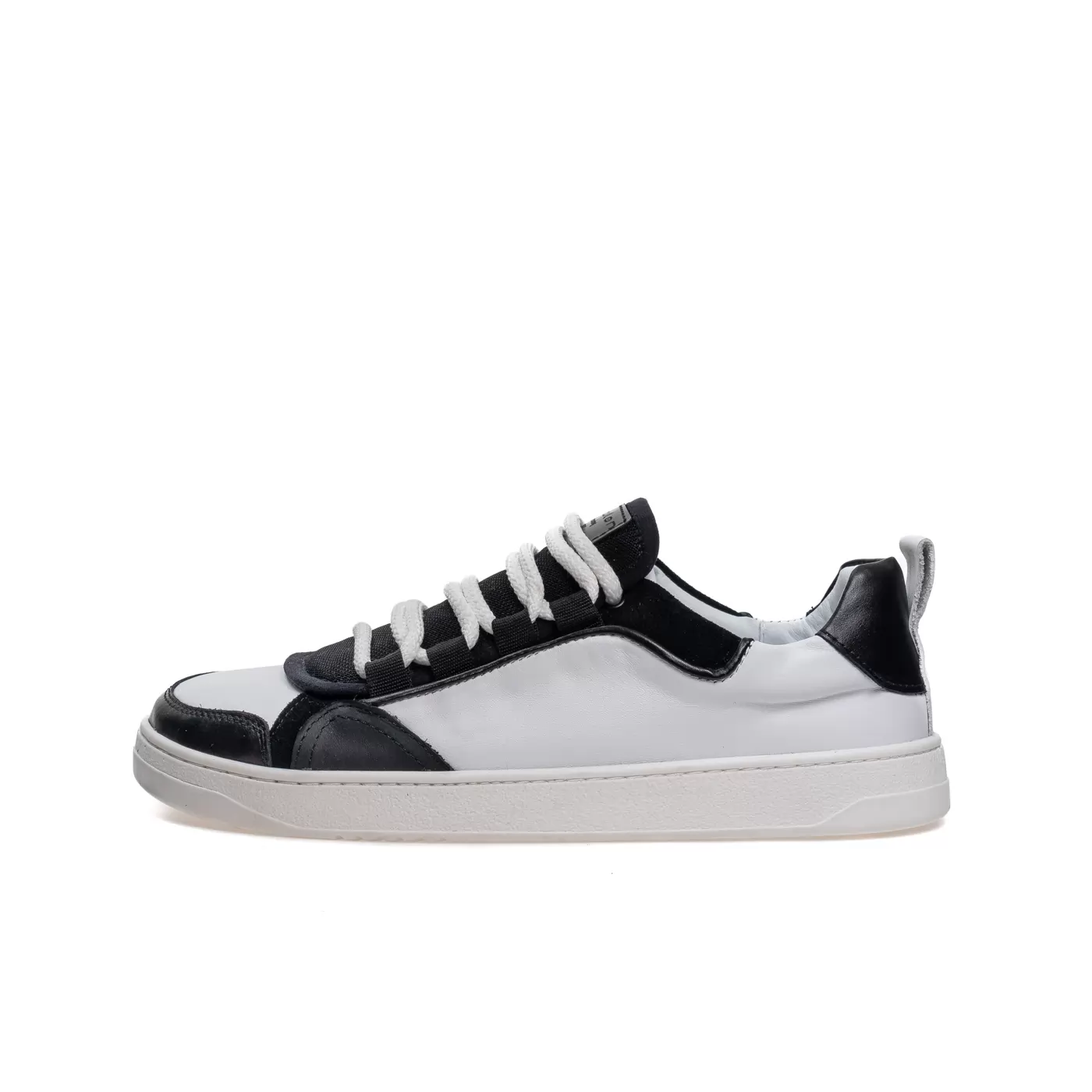 Men's sneakers