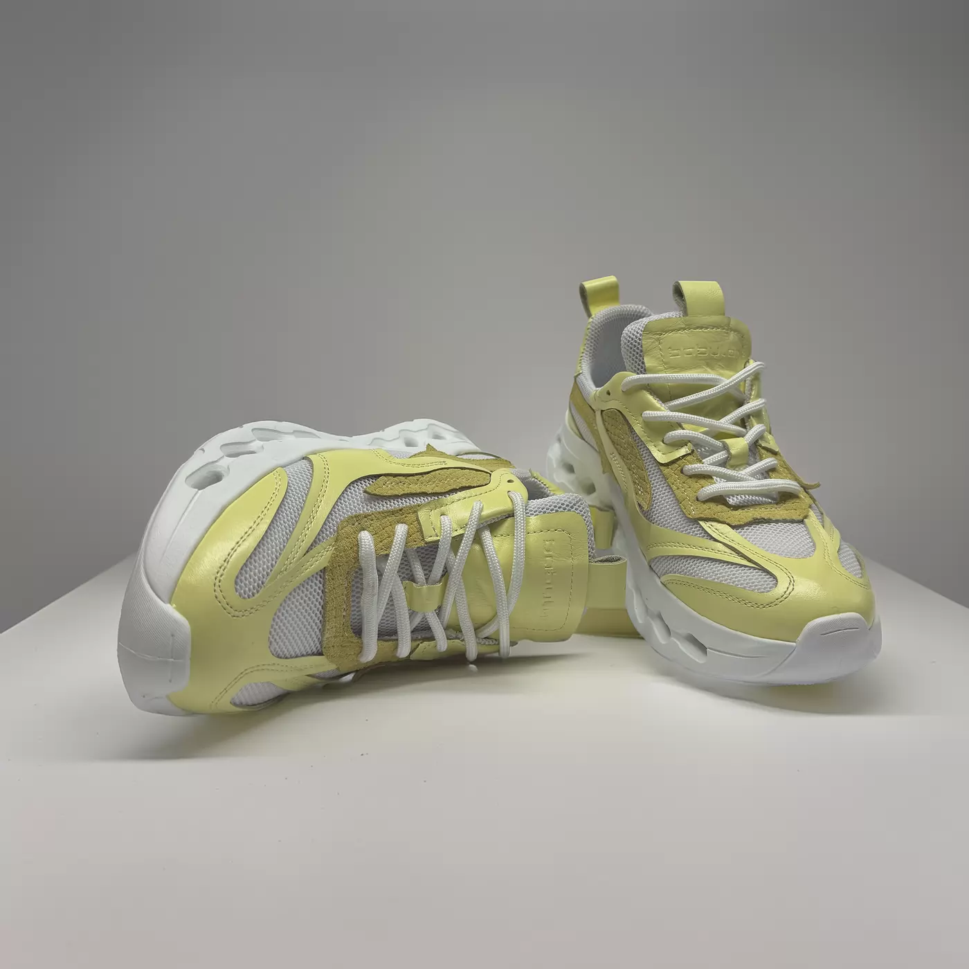 Women's sneakers