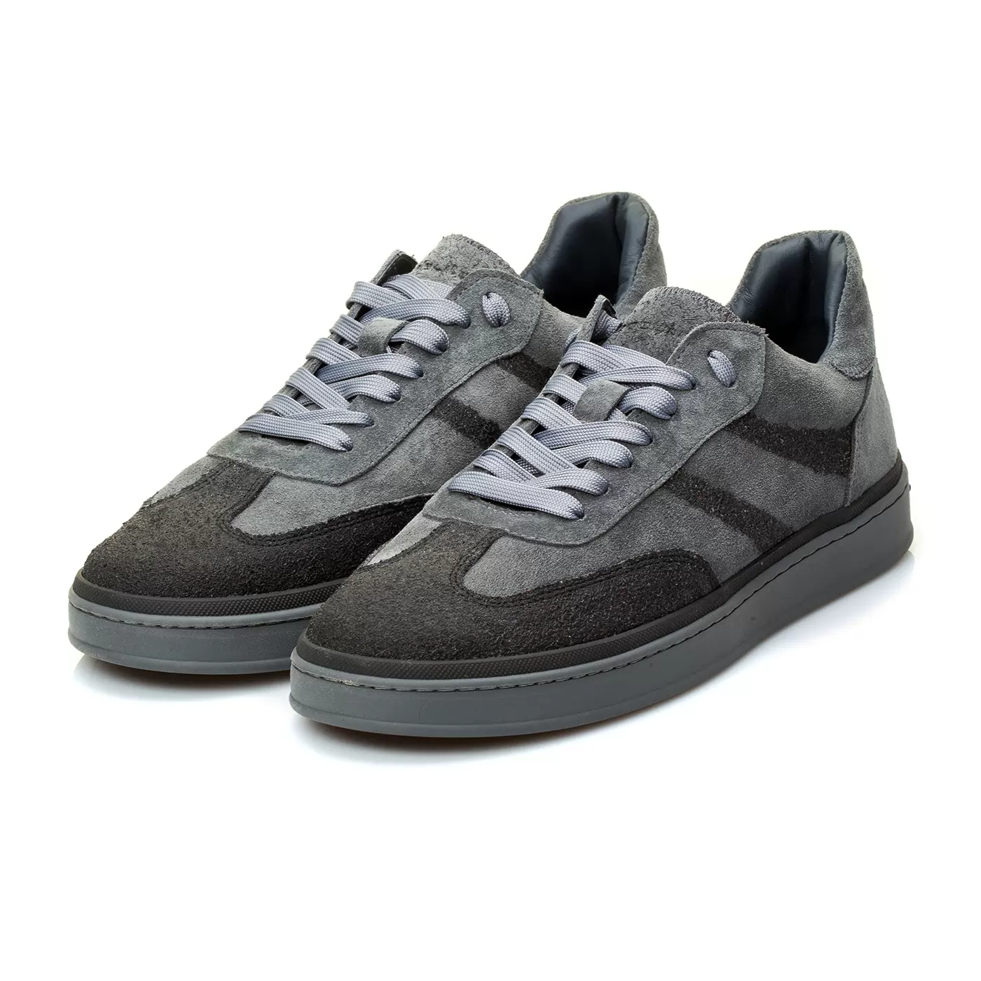 Men's sneakers Voyager-22