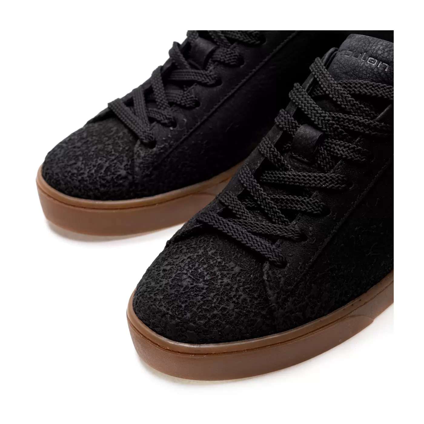 Men's sneakers