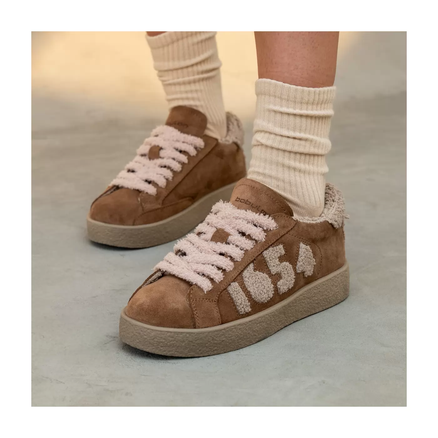 Women's sneakers