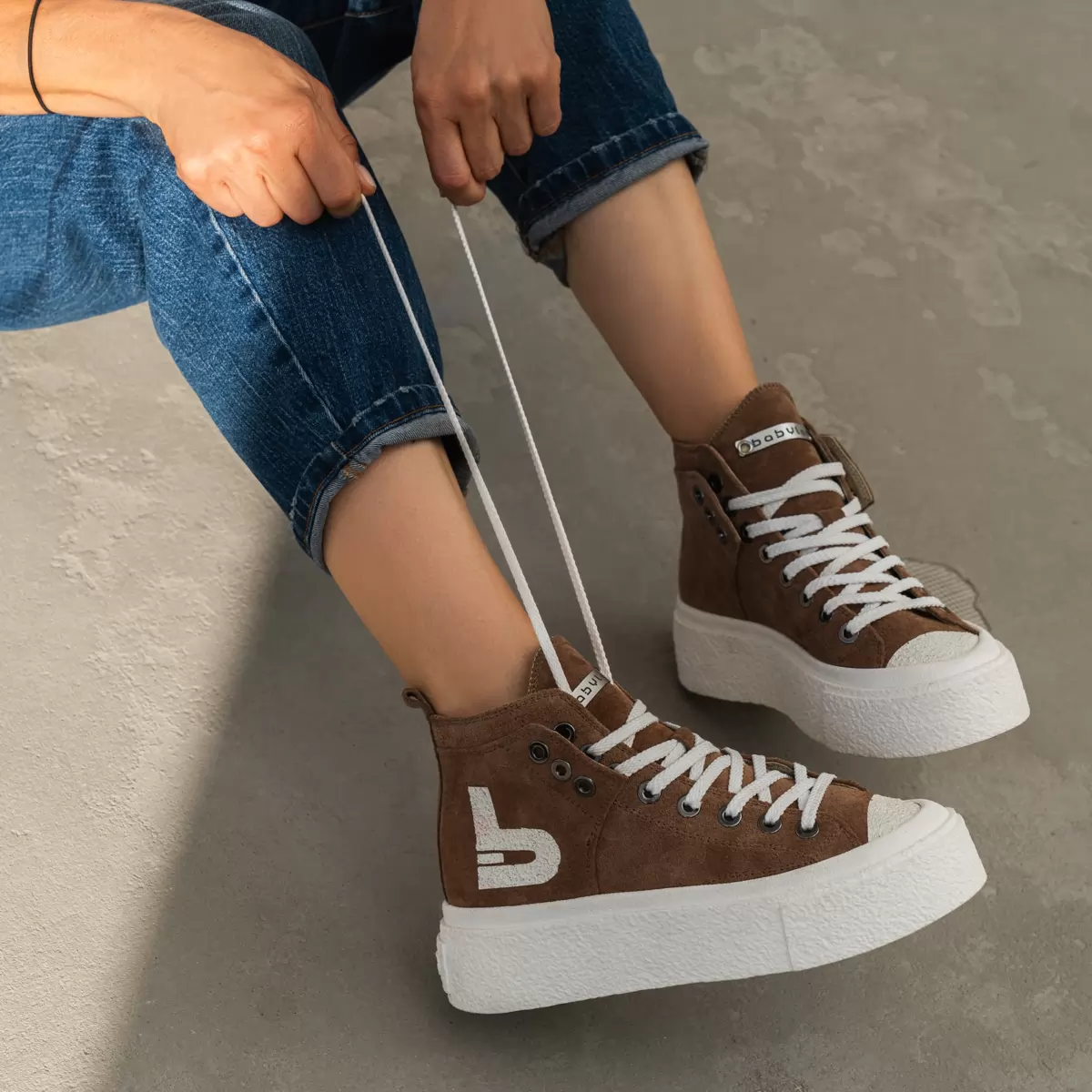 Women's high-top nubuck sneakers Savage-14, brown, photo 4