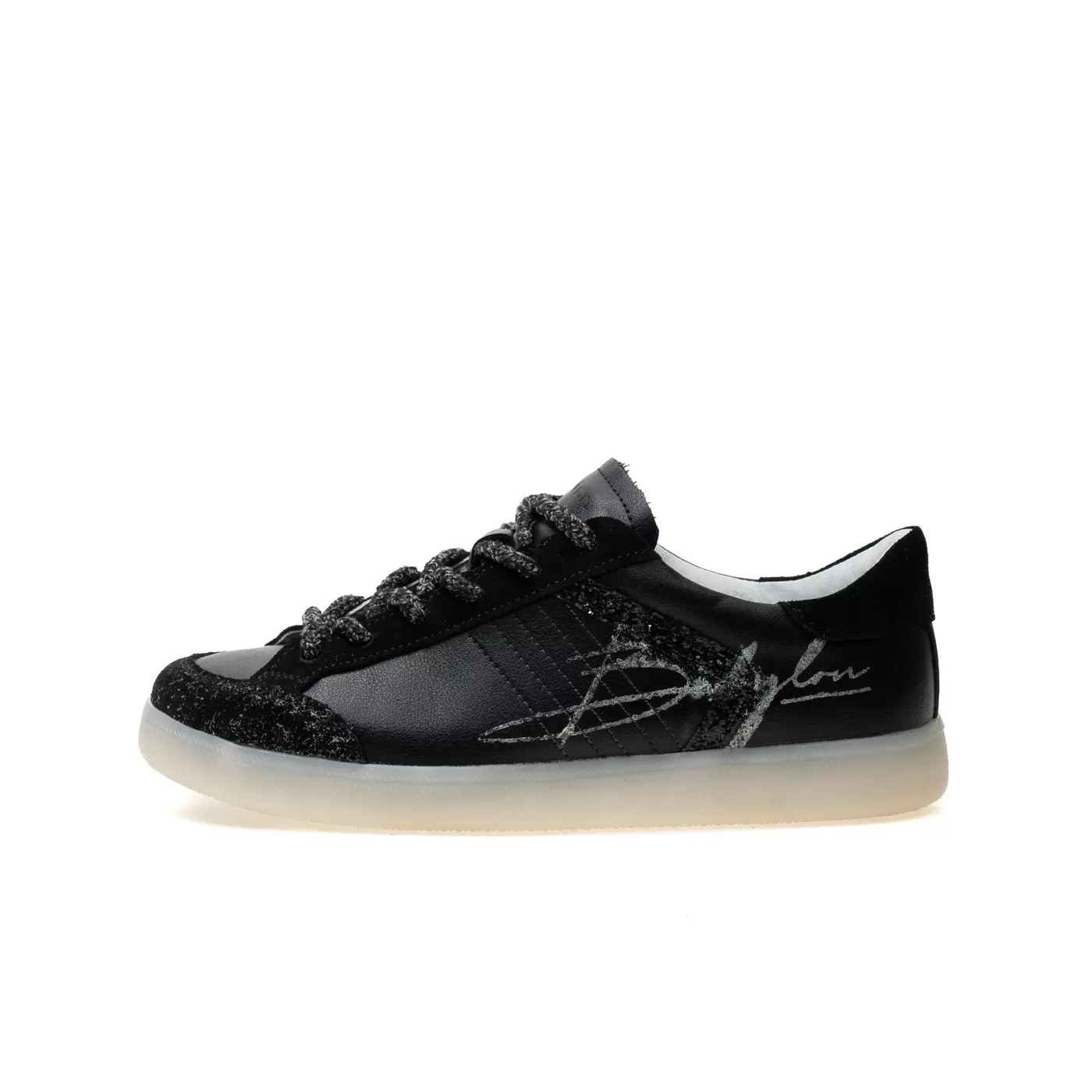 Women's sneakers
