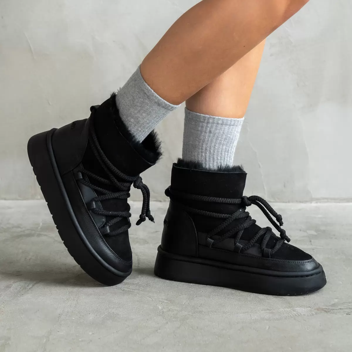Women's Ugg boots.