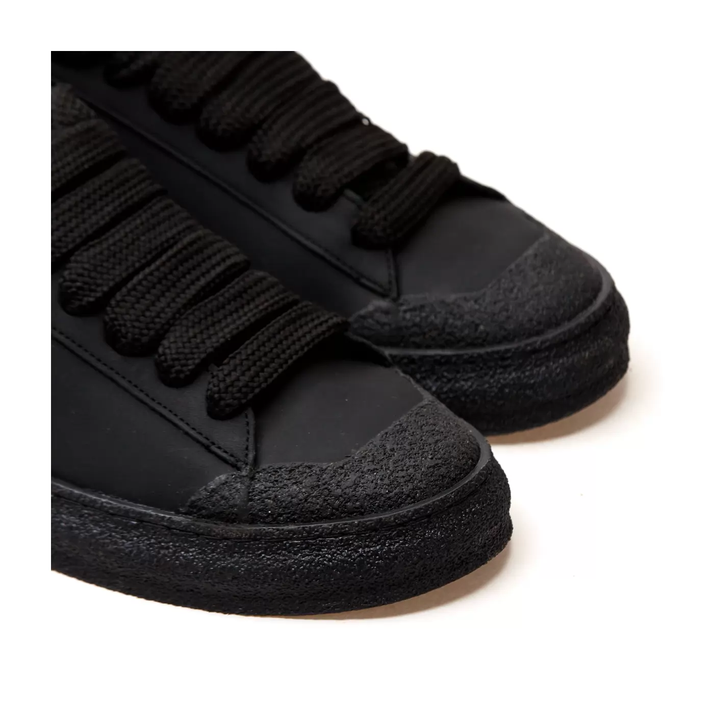 Men's sneakers