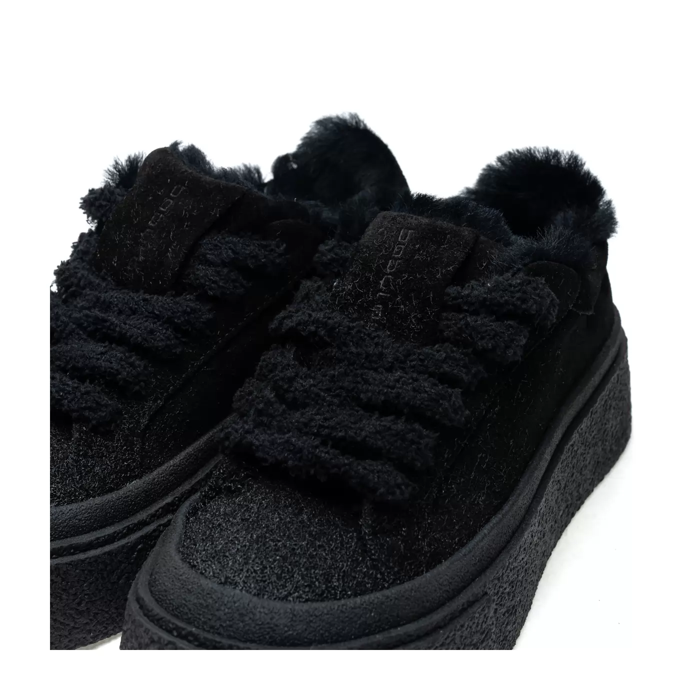 Women's sneakers