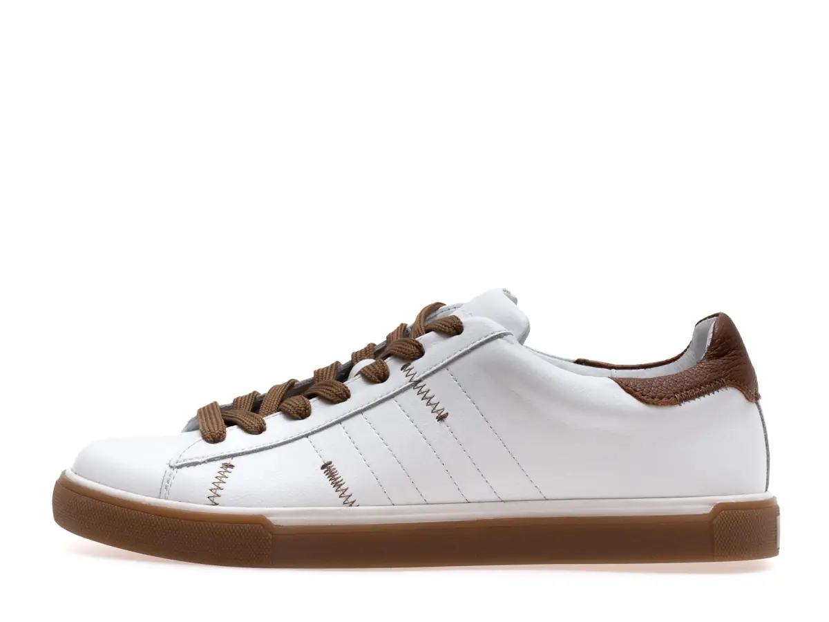 Babylon Vital-10 white leather sneakers with brown heel tab and laces, side view