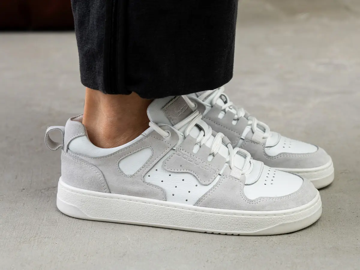 Babylon Space-90 women's genuine leather sneakers with wide-leg trousers