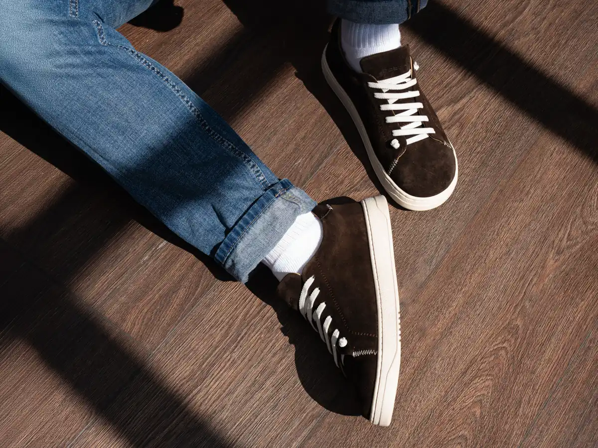 Brown Babylon DRIFT-14 nubuck sneakers with jeans