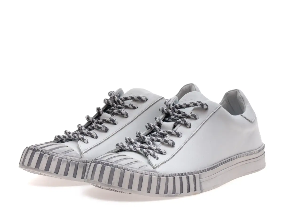 Babylon Montana-10 men's white leather sneakers with a ribbed sole