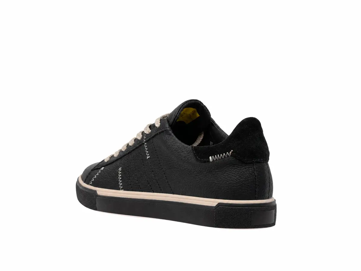 Babylon Vital-11 sneaker from the back, showing the leather lining