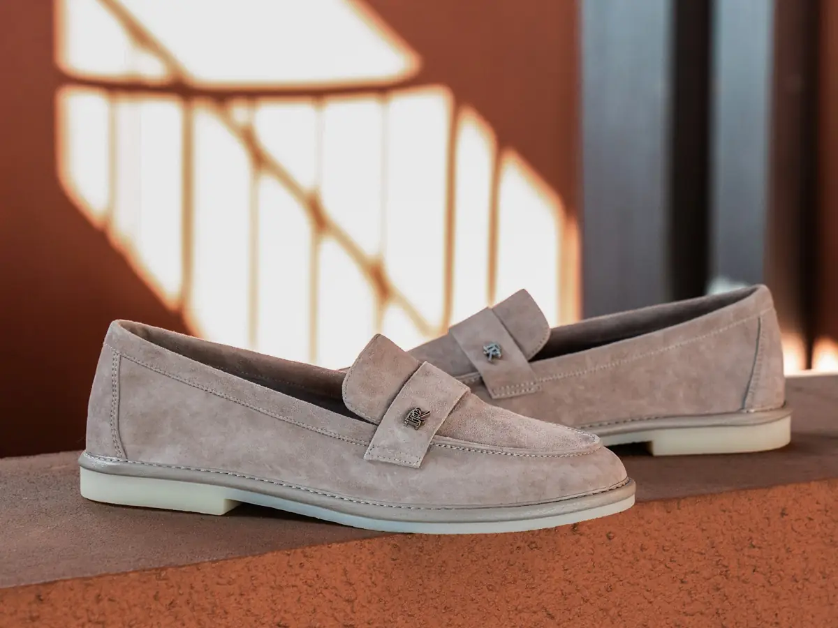 Babylon Sky-14 women's grey nubuck loafers with a metal detail
