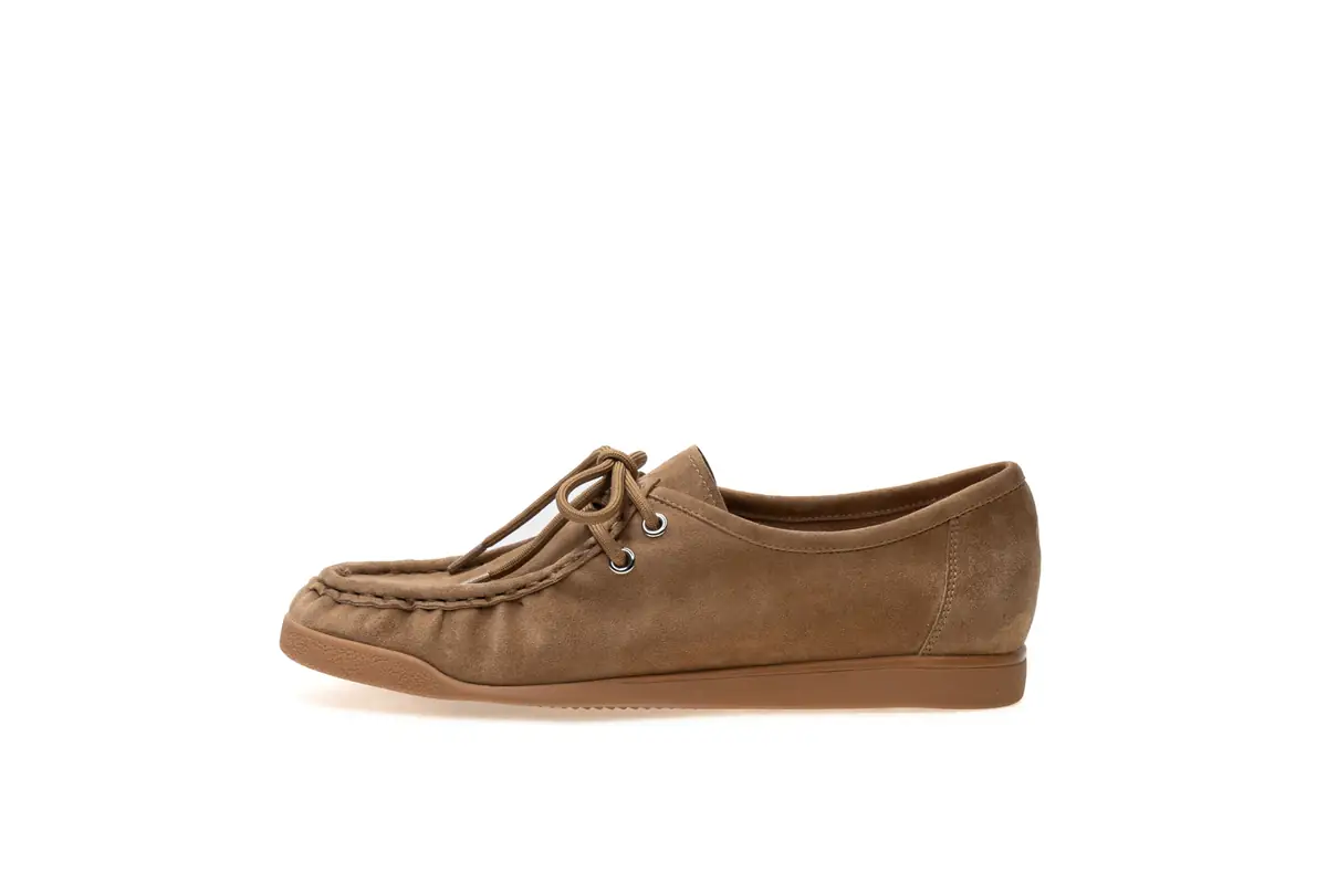 Babylon Breeze-14 suede moccasins with a lace around the collar