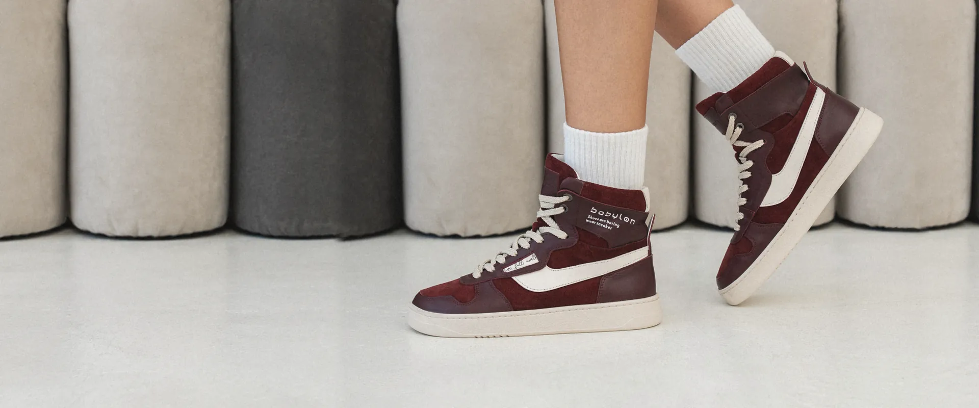 Women's Sneakers in Leather & Nubuck